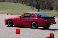 Greg's
944 at the autocross