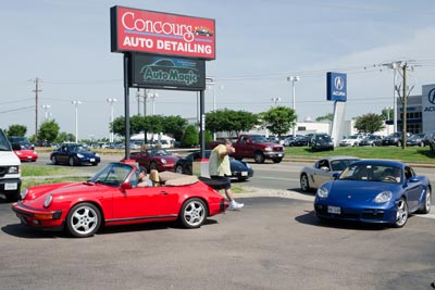 photo of Porsches arriving at
Concours Detailing