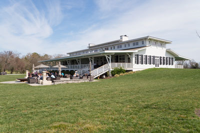 photo of Upper
Shirley Winery building